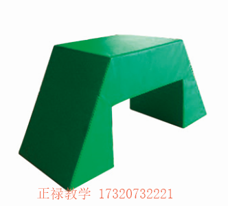 半六角垫.png