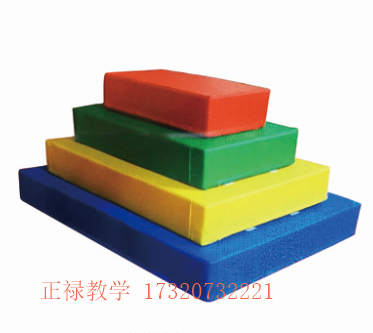 软体看台.png